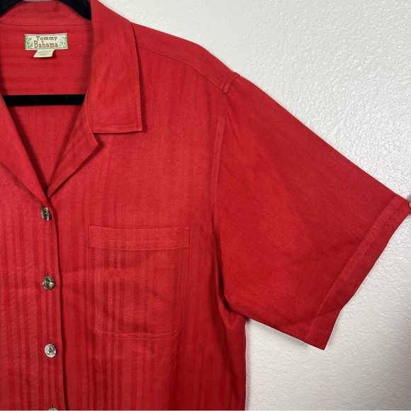 Tommy Bahama Women’s Silk Cropped Blouse Button Sz Medium Red Salmon Vintage - Picture 4 of 15